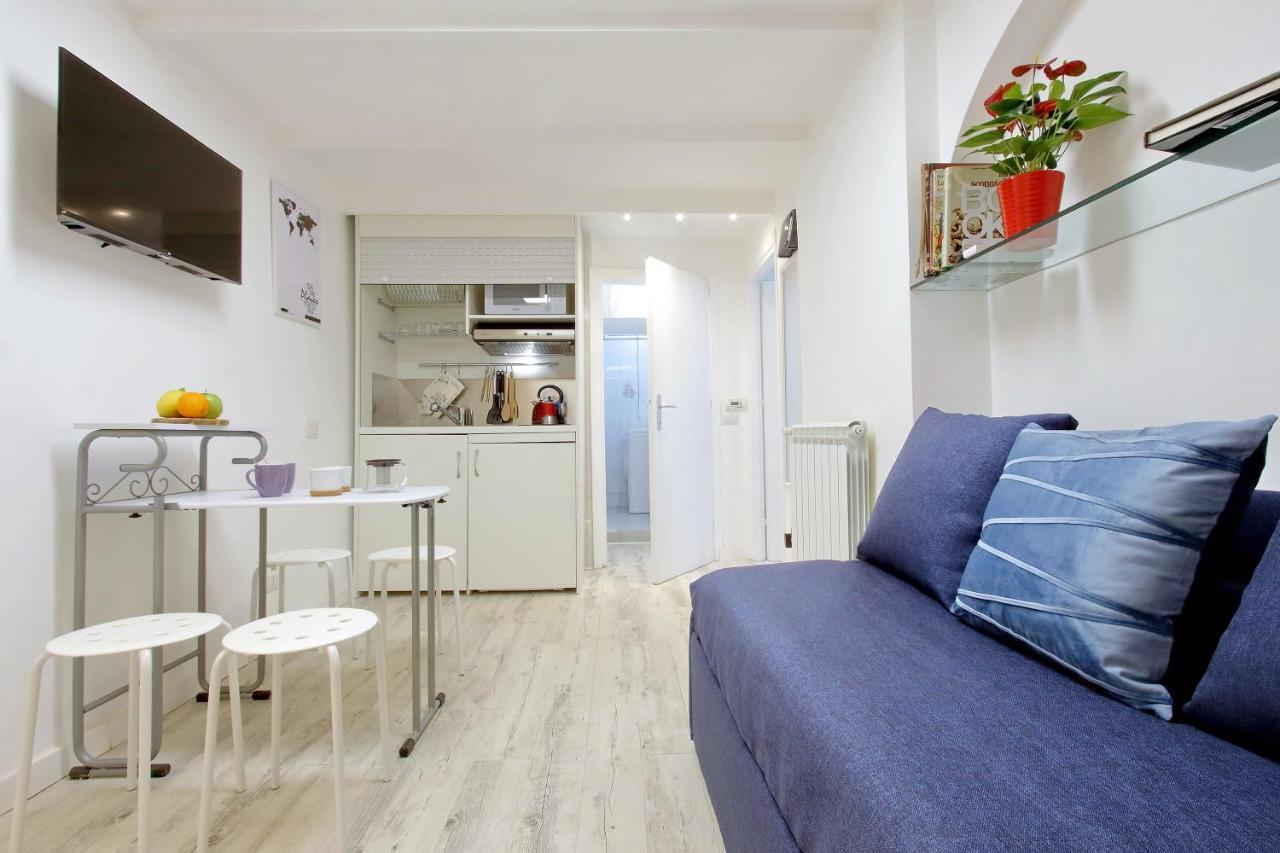 Ych-Confortevole Suite Al Colosseo Rome Exterior photo